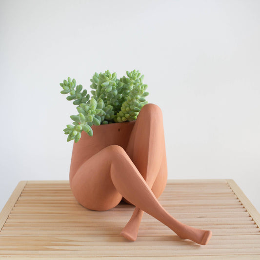 Crossed Leggy - Terracotta